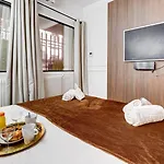 Bluestay 165 - Spacieux Appartement à Paris